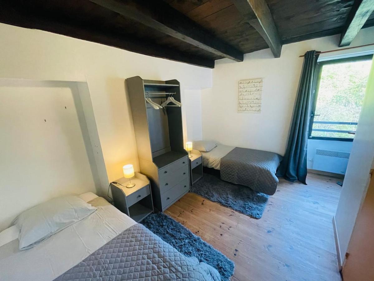 Maison Au Calme Pour 5 Personnes La Chapelle-de-Brain Экстерьер фото